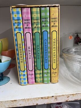 Favorite Recipes of America Vintage Cookbook Set - Colorful Volumes